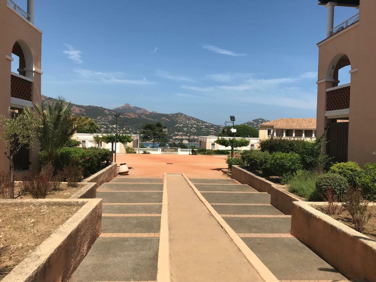 Studio Cap Esterel Saint-Raphael  Exterior photo