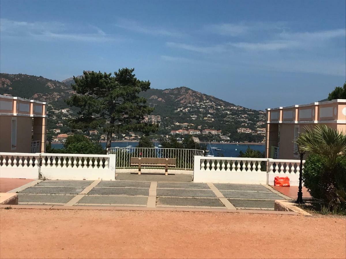 Studio Cap Esterel Saint-Raphael  Exterior photo